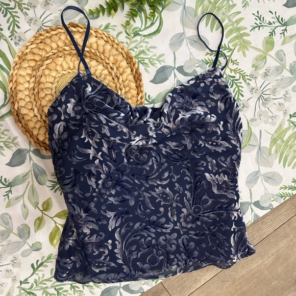 New Majorelle Women’s Velvet Cami Tank Top 90s Style Size Small - Picture 9 of 16